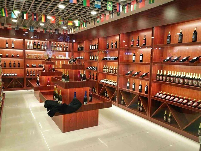 选择红酒展示柜的设计及内部结构要点